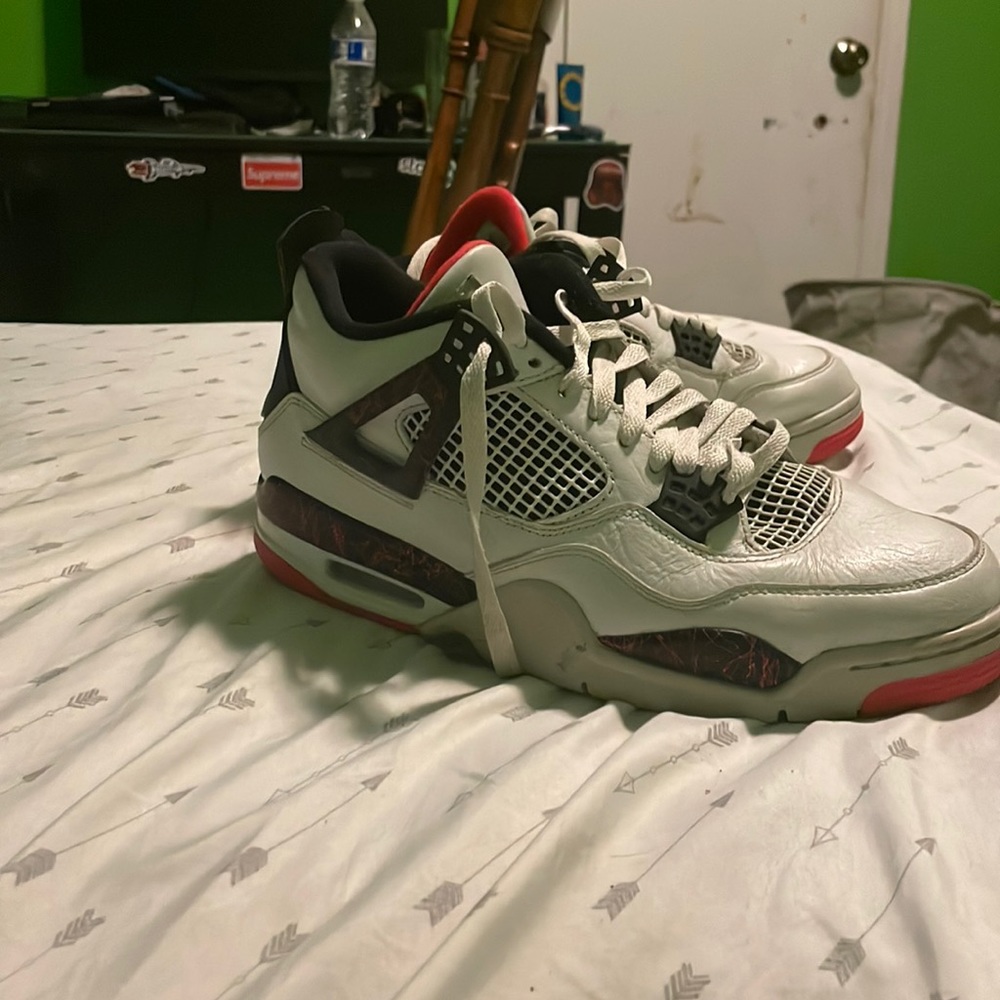Jordan 4 retros